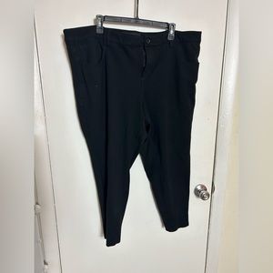 Studio by Torrid Size 24R